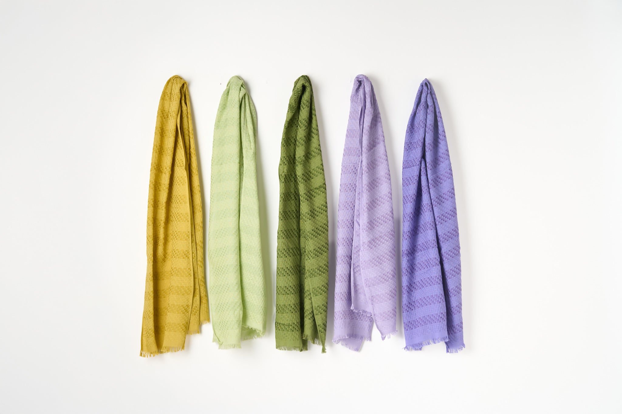 UV-cut walking scarf 